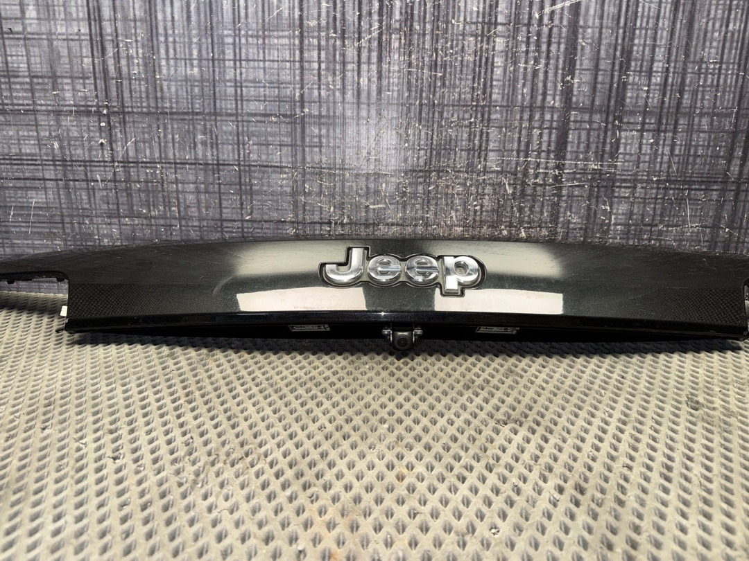 Накладка крышки багажника, 5030 рублей, Красноярск