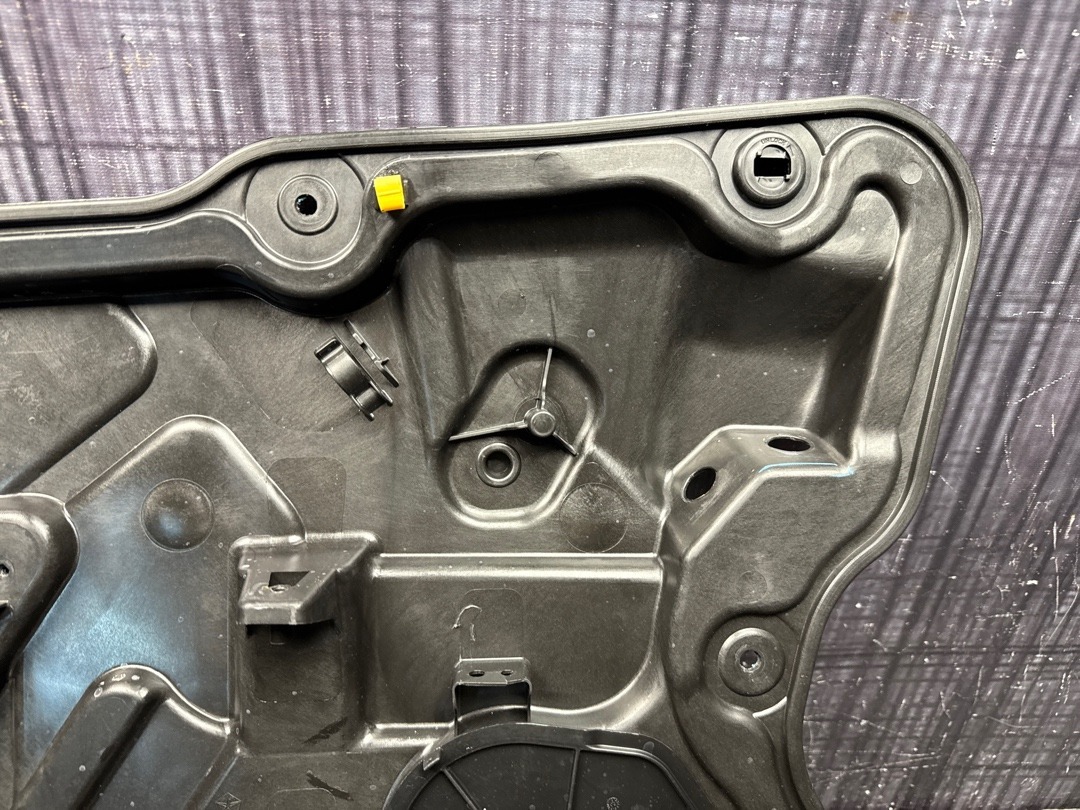 Стеклоподъемник, 3620 рублей, Красноярск