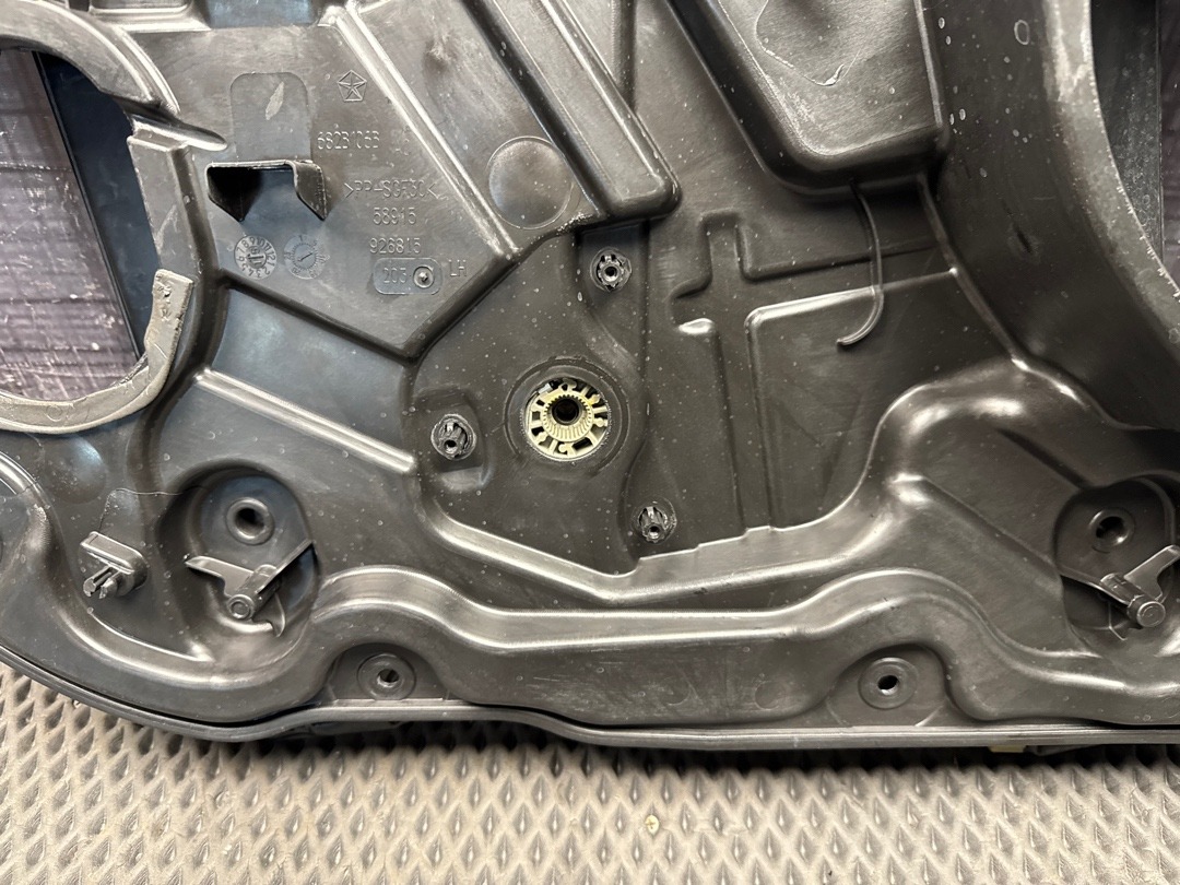 Стеклоподъемник, 3620 рублей, Красноярск