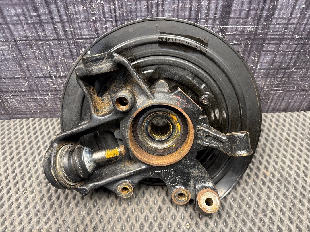 Поворотный кулак, 5880 рублей, Красноярск