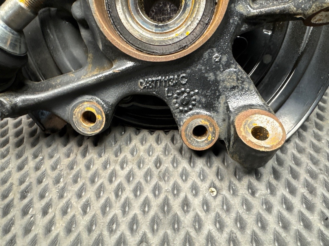 Поворотный кулак, 5880 рублей, Красноярск