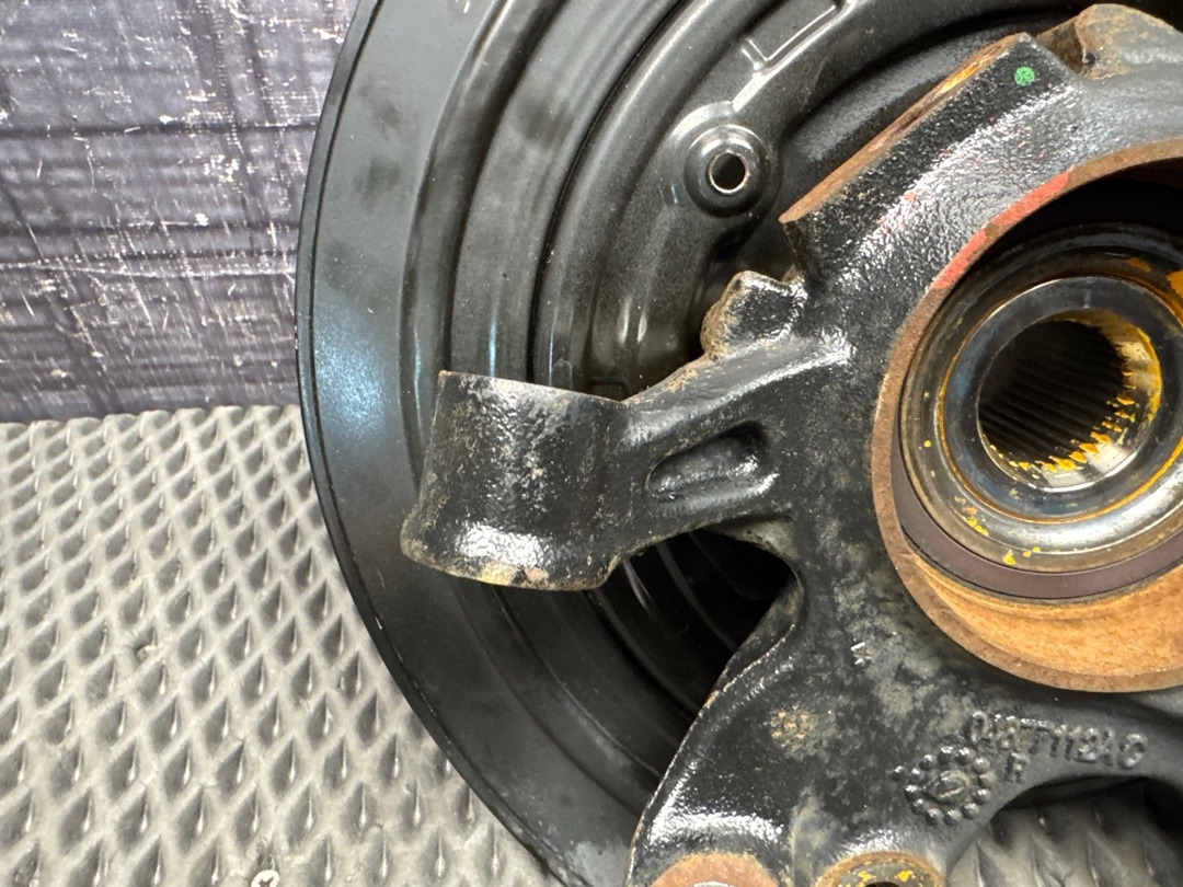 Поворотный кулак, 5880 рублей, Красноярск