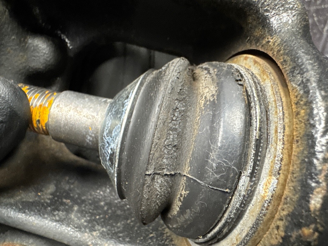 Поворотный кулак, 5880 рублей, Красноярск