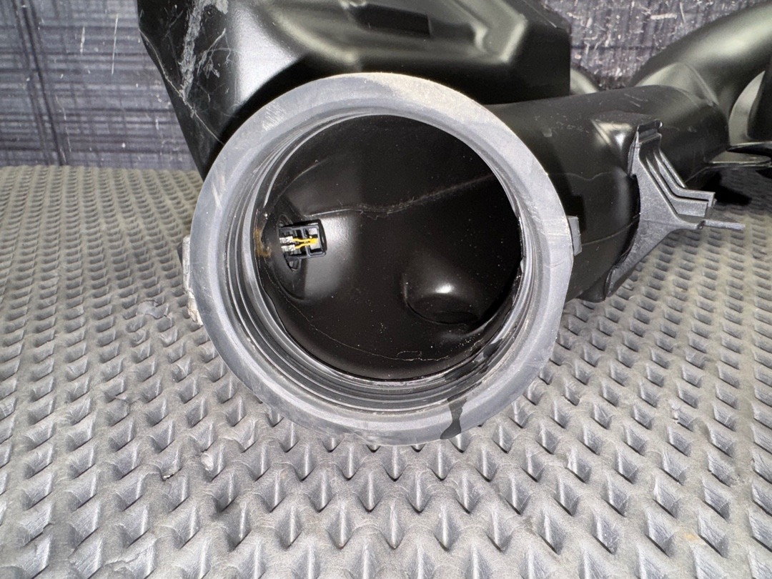 Резонатор воздушного фильтра, 5470 рублей, Красноярск