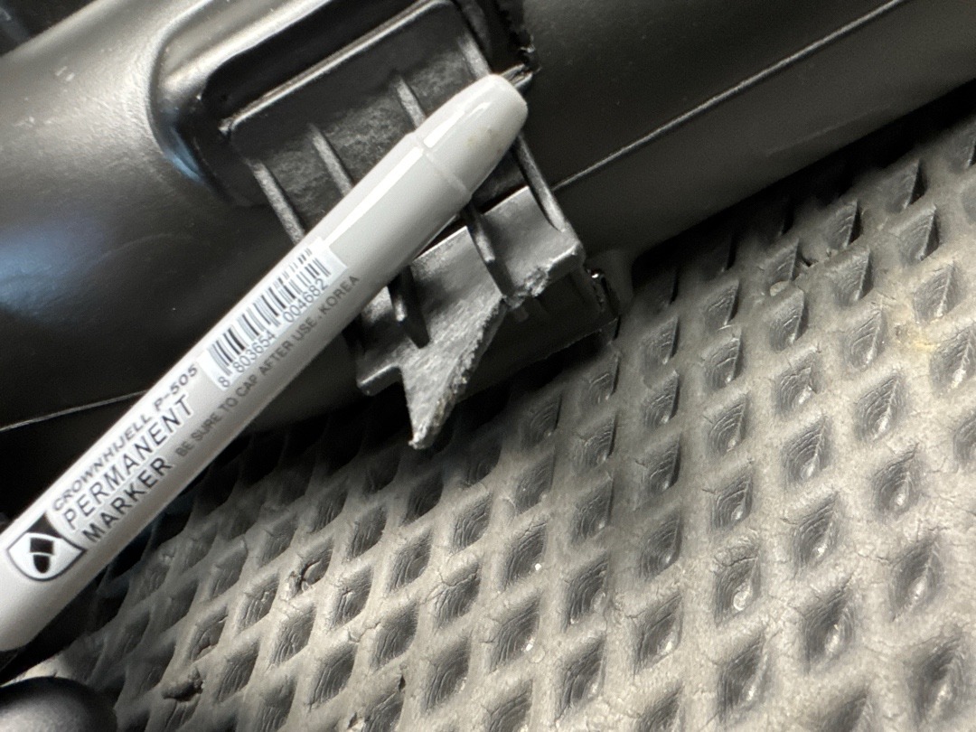 Резонатор воздушного фильтра, 5470 рублей, Красноярск