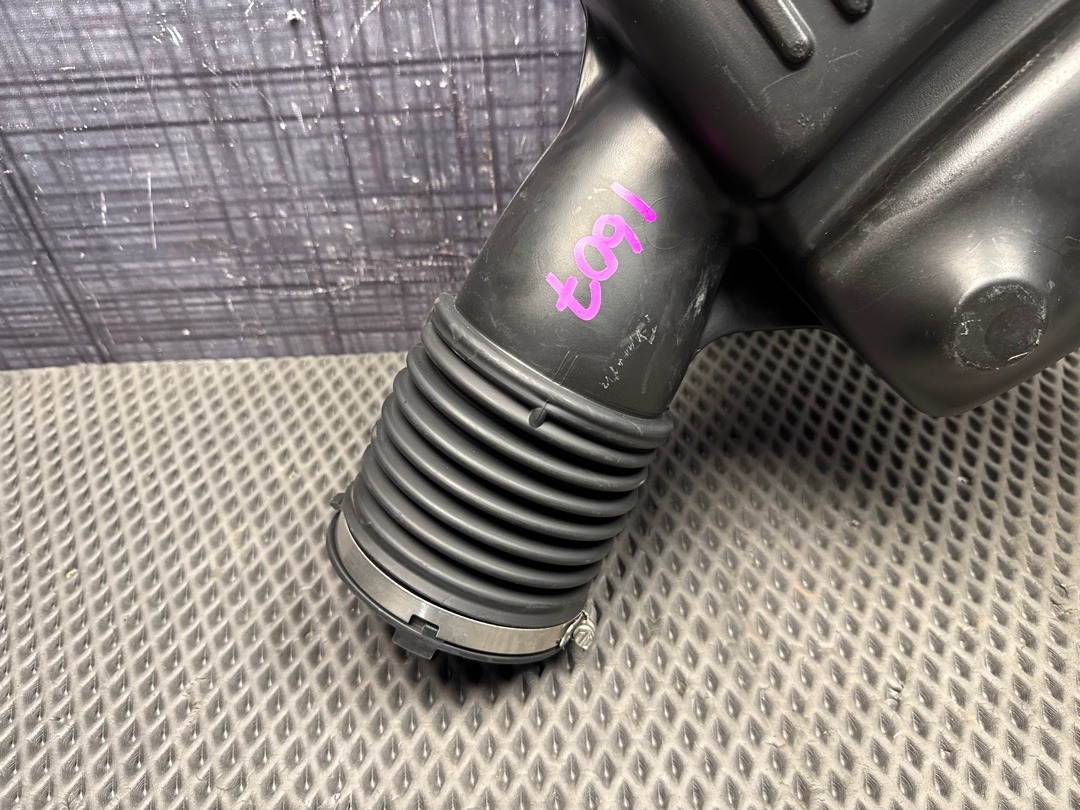 Резонатор воздушного фильтра, 5470 рублей, Красноярск