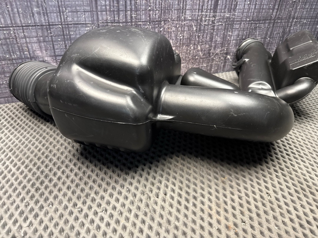 Резонатор воздушного фильтра, 5470 рублей, Красноярск