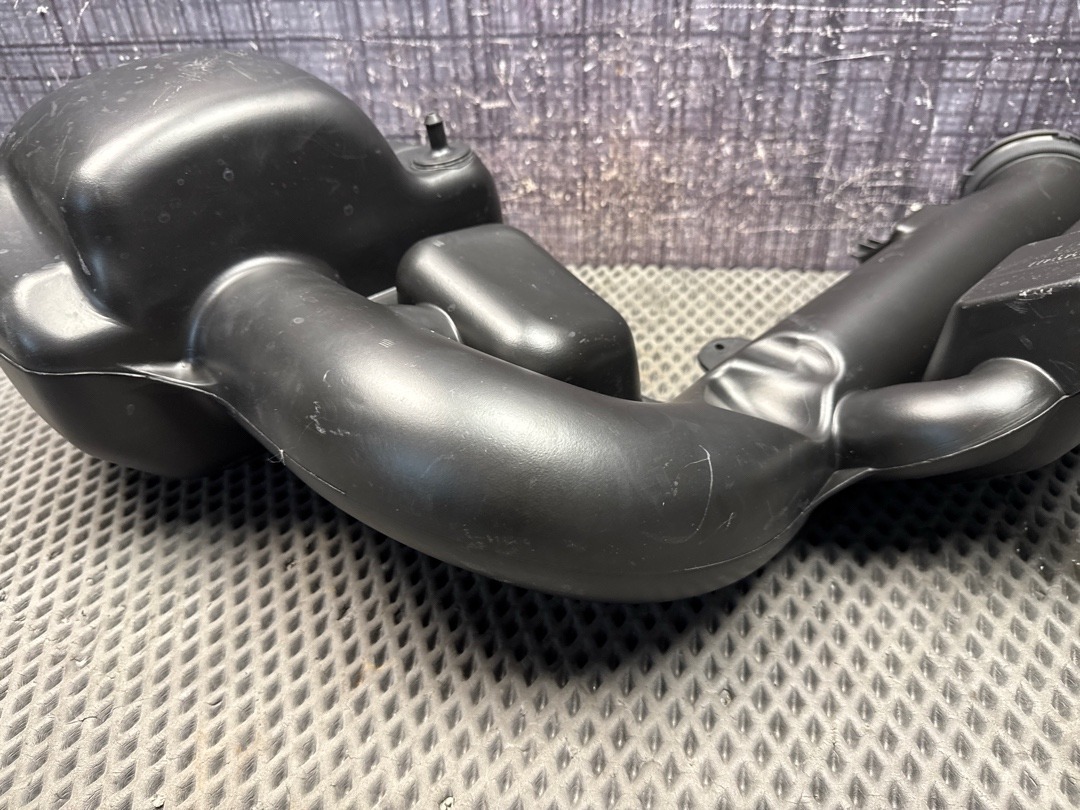 Резонатор воздушного фильтра, 5470 рублей, Красноярск