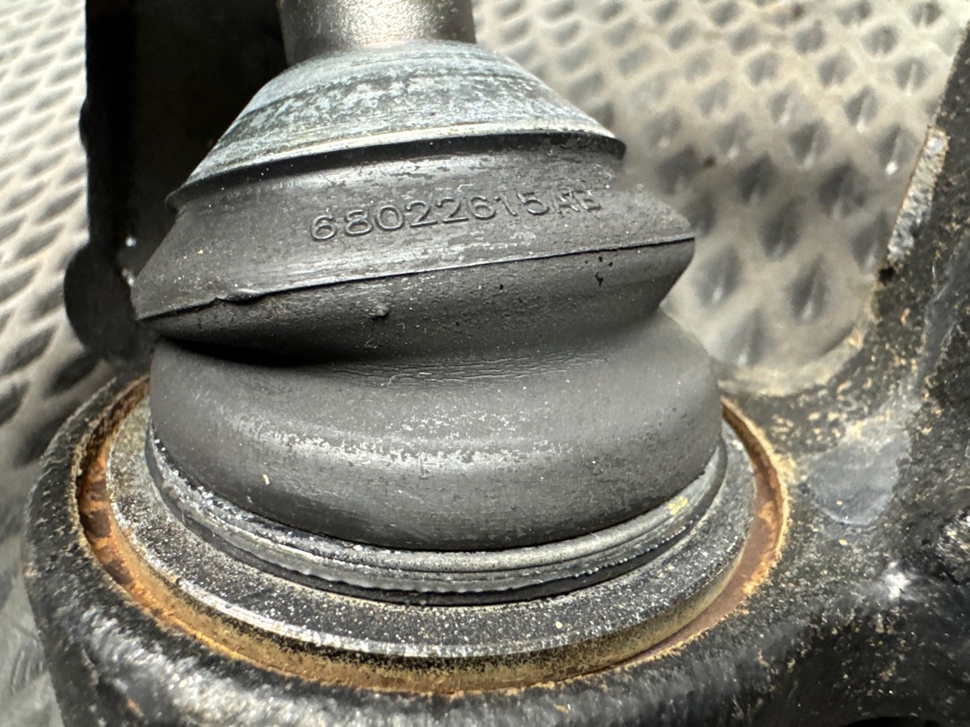 Поворотный кулак, 6710 рублей, Красноярск