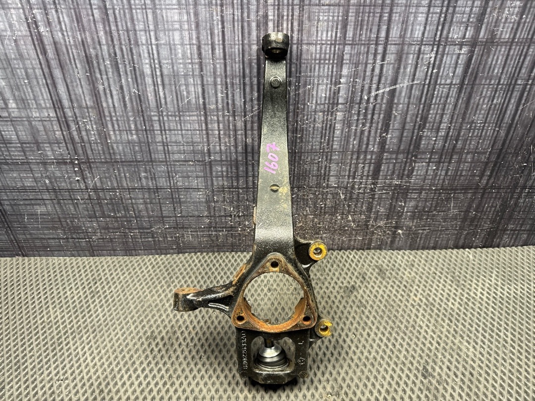 Поворотный кулак, 6710 рублей, Красноярск