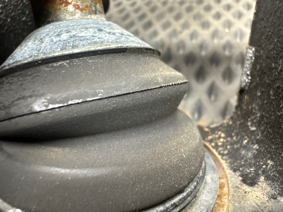 Поворотный кулак, 6710 рублей, Красноярск