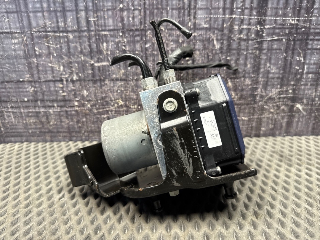 Блок ABS, 11210 рублей, Красноярск