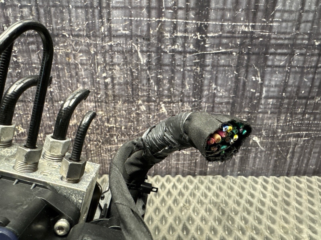 Блок ABS, 11210 рублей, Красноярск