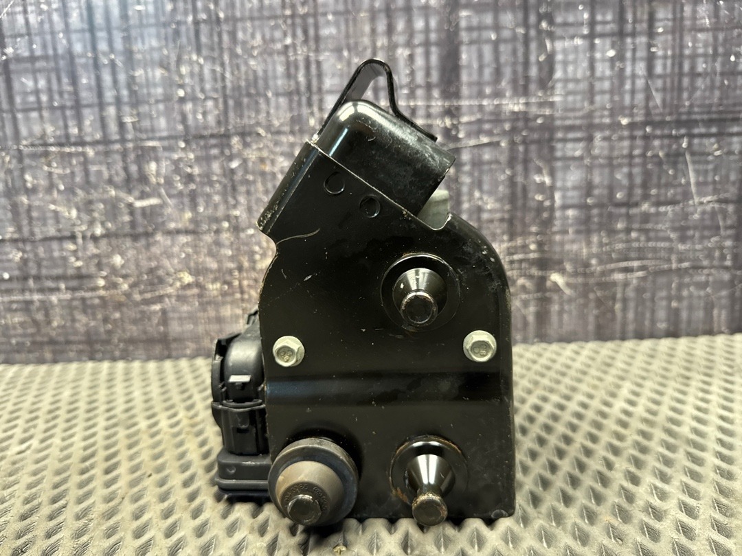 Блок ABS, 11210 рублей, Красноярск