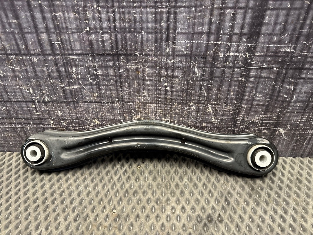 Рычаг подвески, 1360 рублей, Красноярск