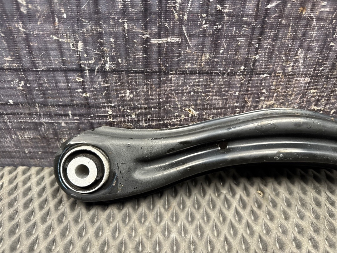 Рычаг подвески, 1360 рублей, Красноярск