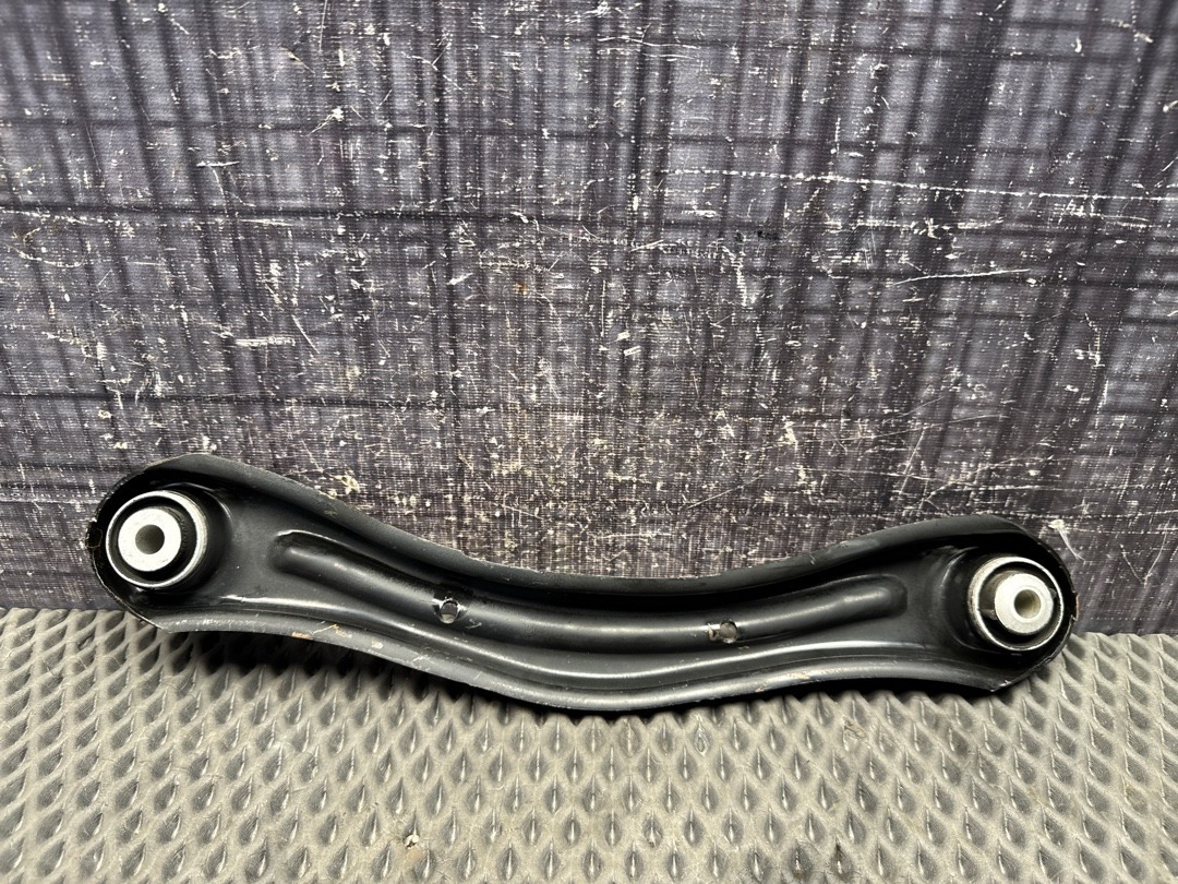 Рычаг подвески, 1360 рублей, Красноярск