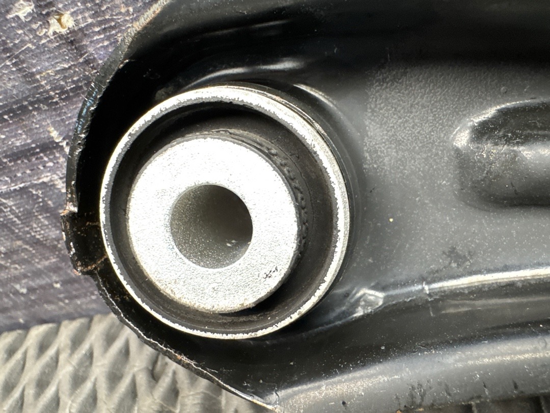 Рычаг подвески, 1360 рублей, Красноярск