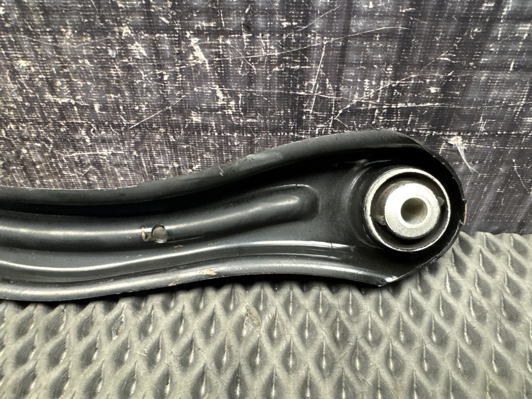 Рычаг подвески, 1360 рублей, Красноярск