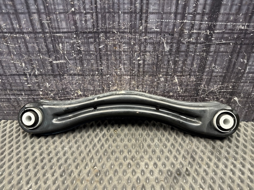 Рычаг подвески, 1360 рублей, Красноярск