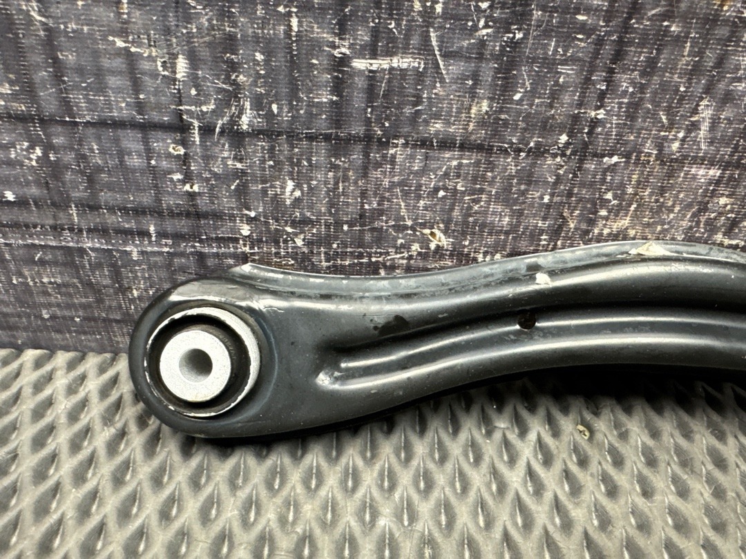 Рычаг подвески, 1360 рублей, Красноярск