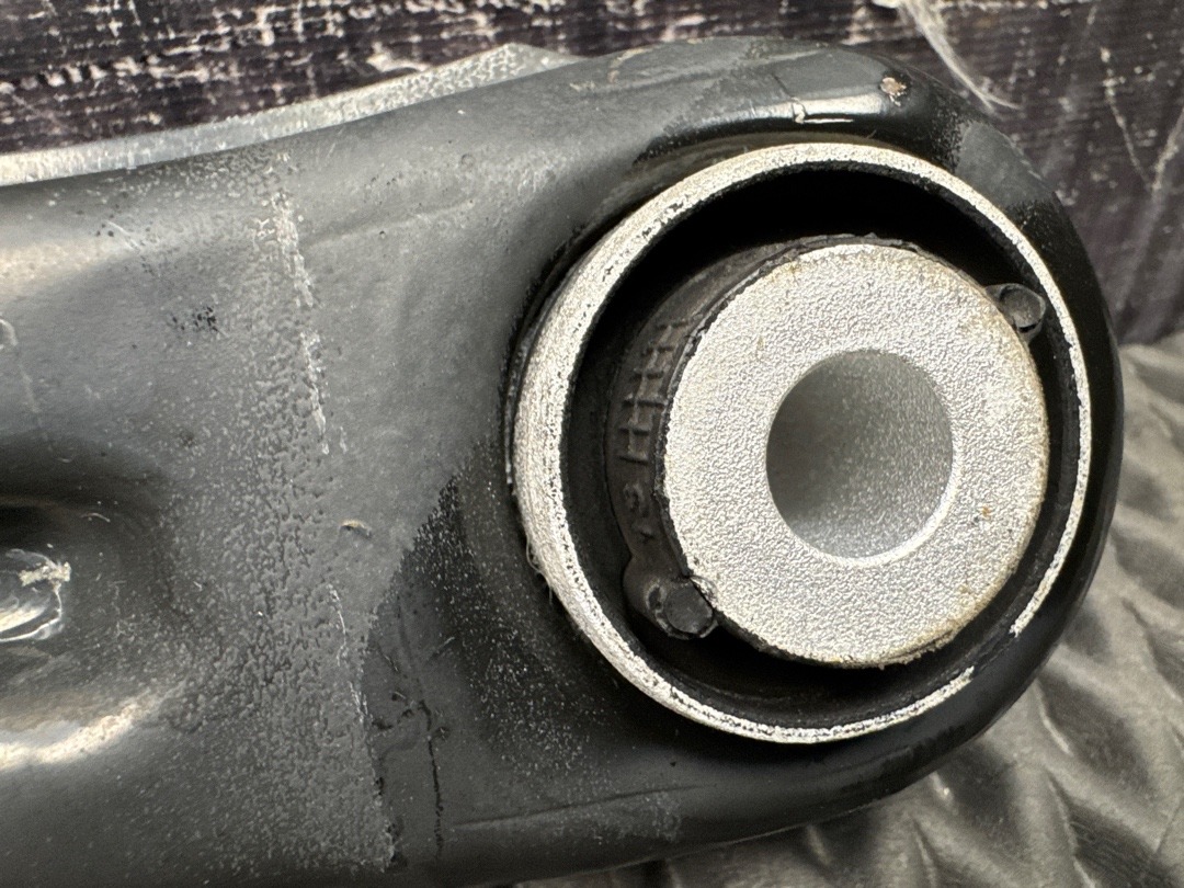 Рычаг подвески, 1360 рублей, Красноярск