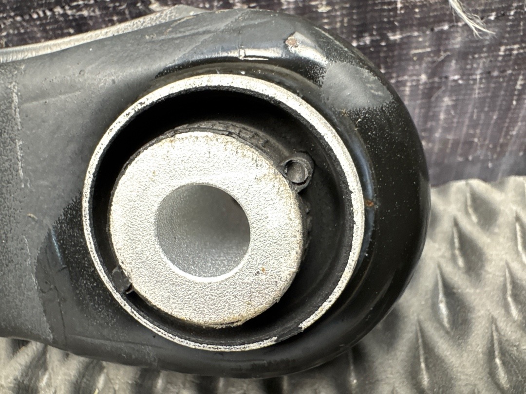 Рычаг подвески, 1360 рублей, Красноярск