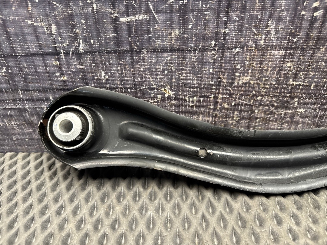 Рычаг подвески, 1360 рублей, Красноярск