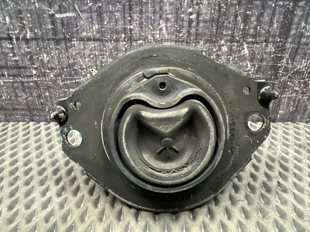 Подушка двигателя, 4160 рублей, Красноярск