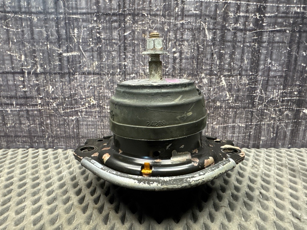 Подушка двигателя, 4160 рублей, Красноярск