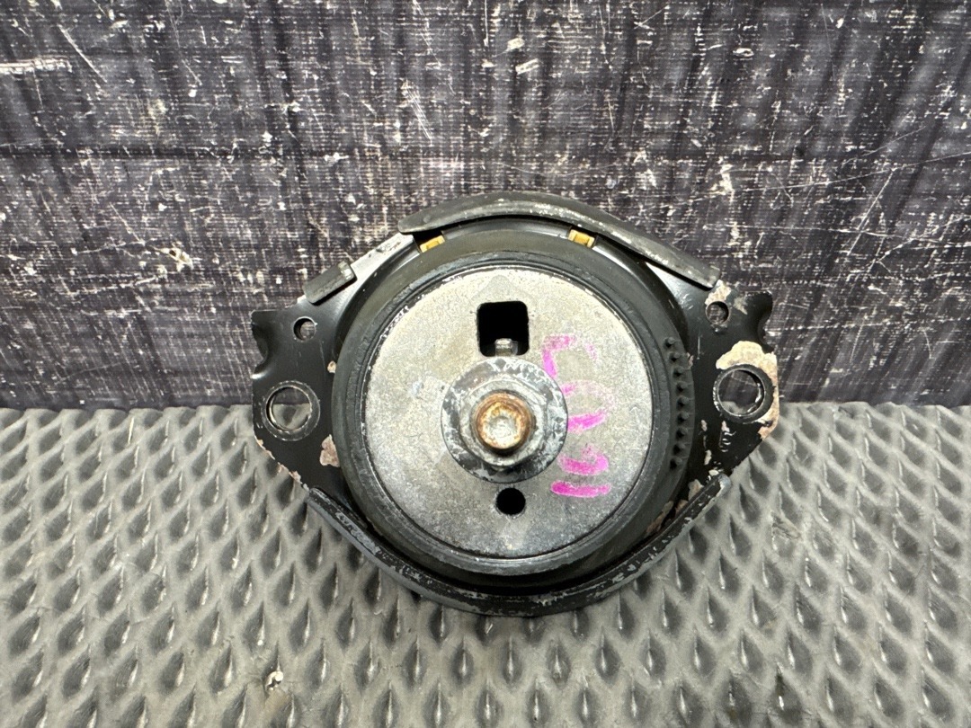 Подушка двигателя, 4160 рублей, Красноярск