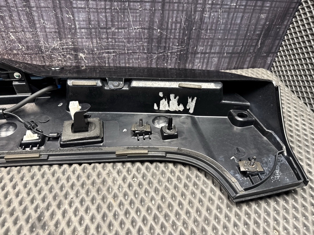 Спойлер, 8360 рублей, Красноярск