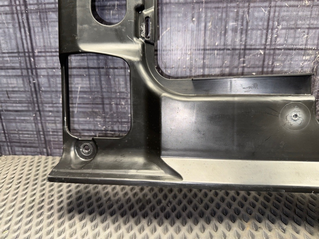 Пластик багажника, 2210 рублей, Красноярск