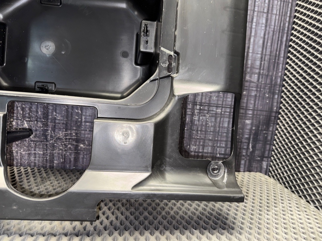 Пластик багажника, 2140 рублей, Красноярск