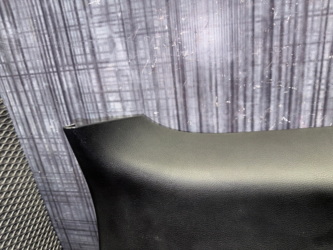 Обшивка крышки багажника, 3720 рублей, Красноярск