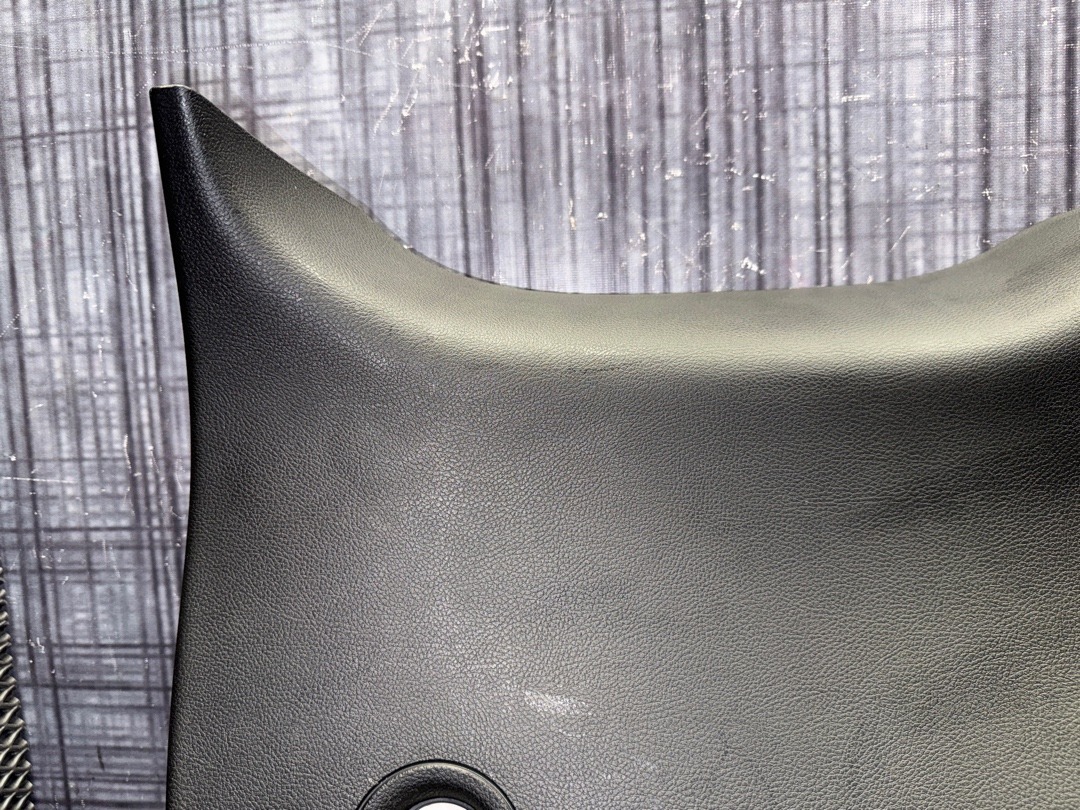 Обшивка крышки багажника, 3720 рублей, Красноярск