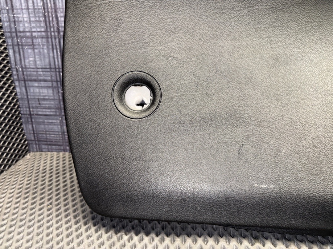 Обшивка крышки багажника, 3720 рублей, Красноярск