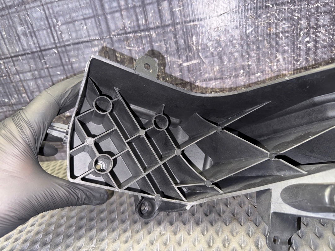 Крепление фары, 4360 рублей, Красноярск