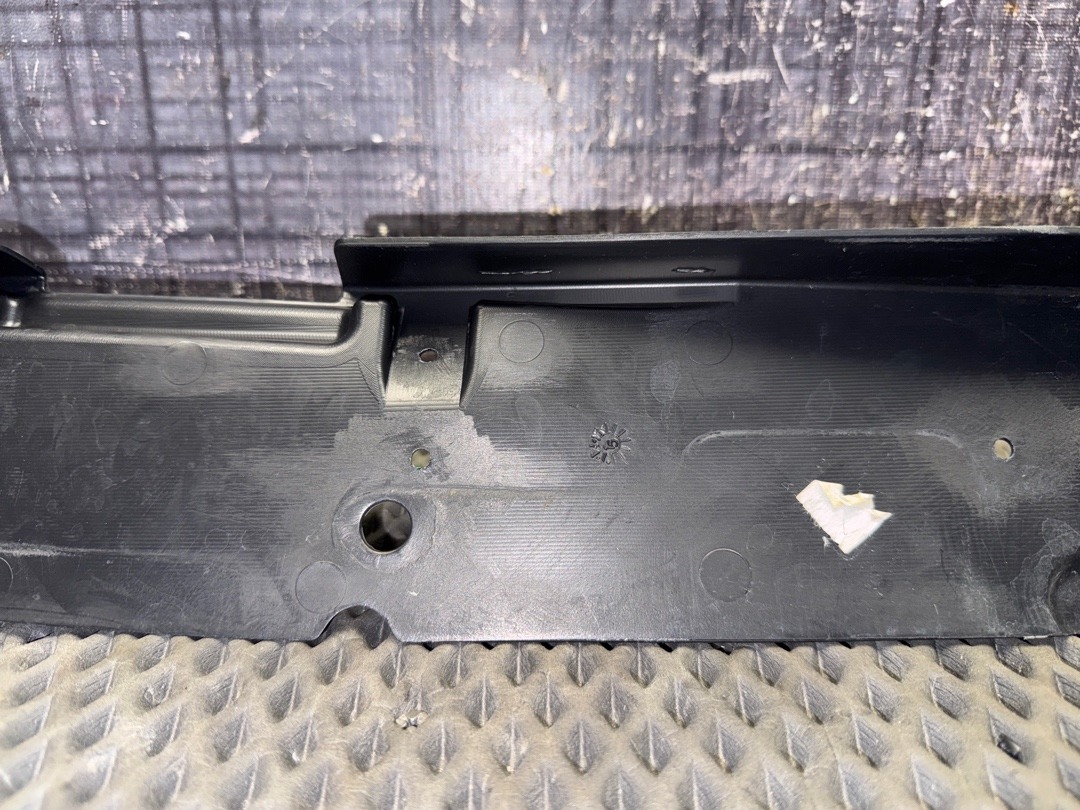 Пластик подкапотный, 3360 рублей, Красноярск