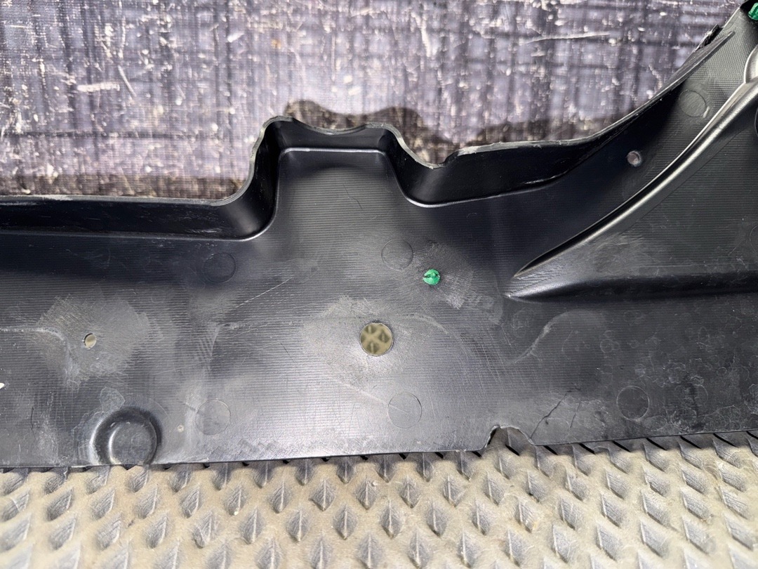 Пластик подкапотный, 3360 рублей, Красноярск