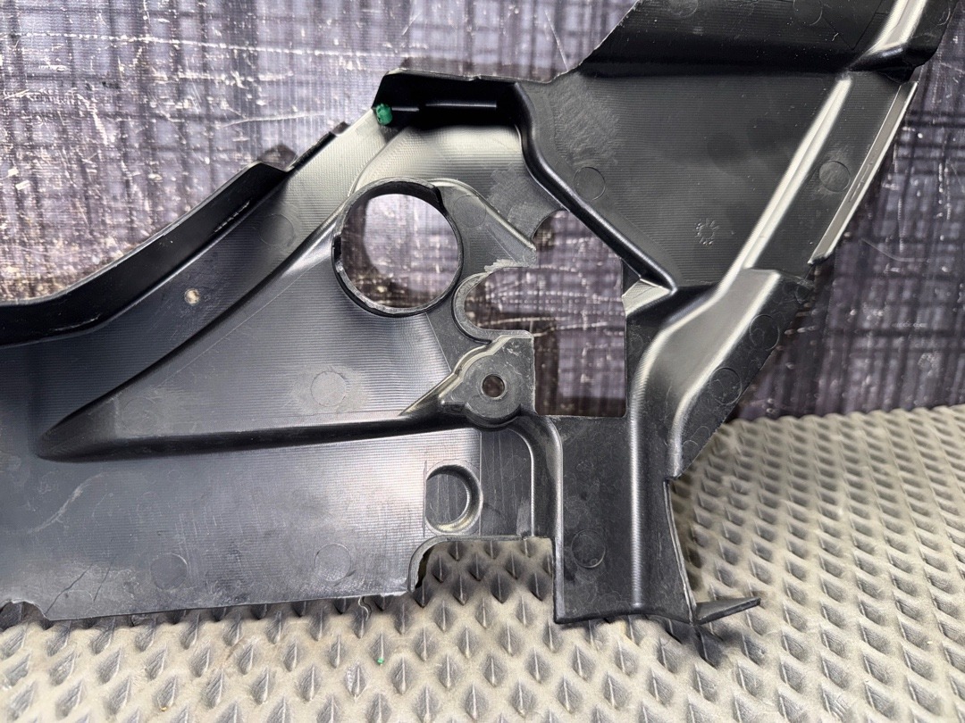 Пластик подкапотный, 3360 рублей, Красноярск