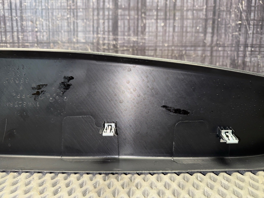 Обшивка крышки багажника, 1410 рублей, Красноярск