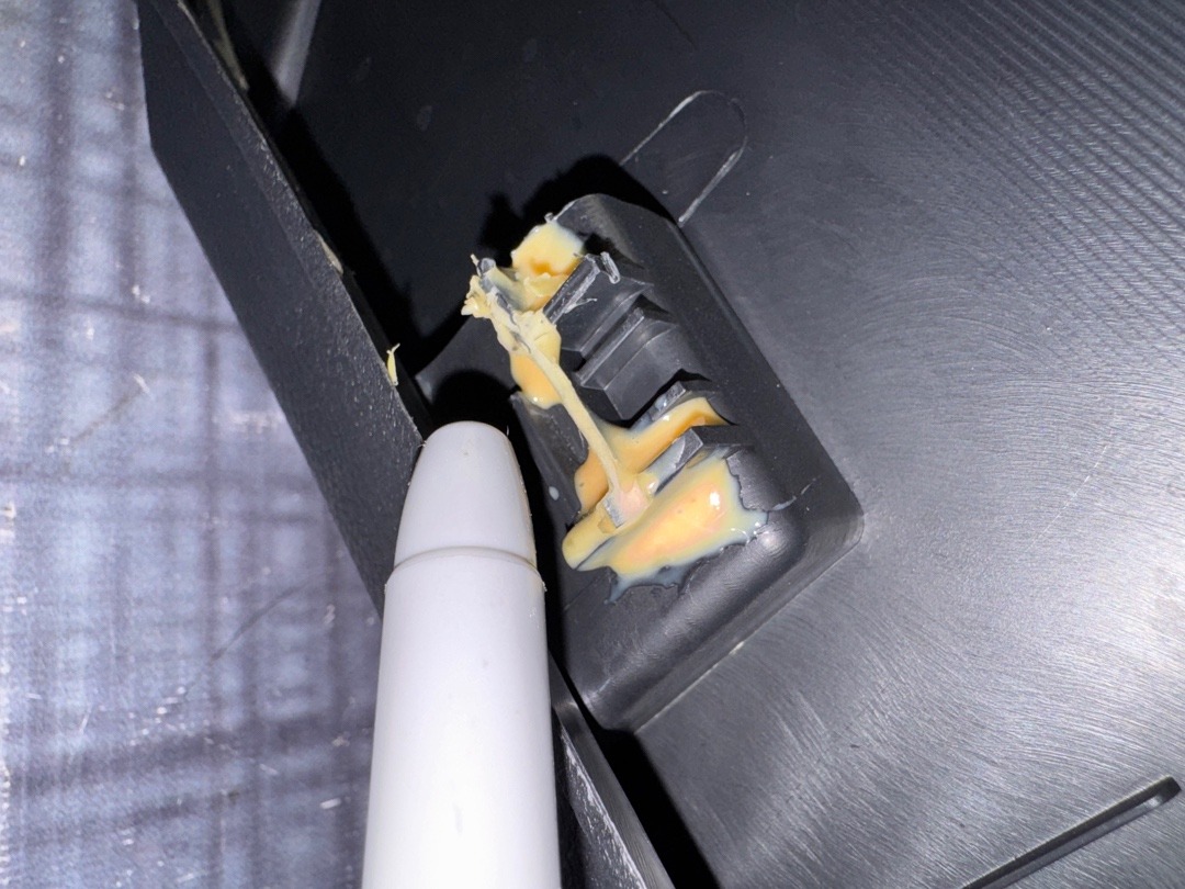 Обшивка крышки багажника, 1410 рублей, Красноярск