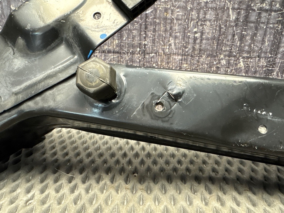 Кронштейн, 4270 рублей, Красноярск