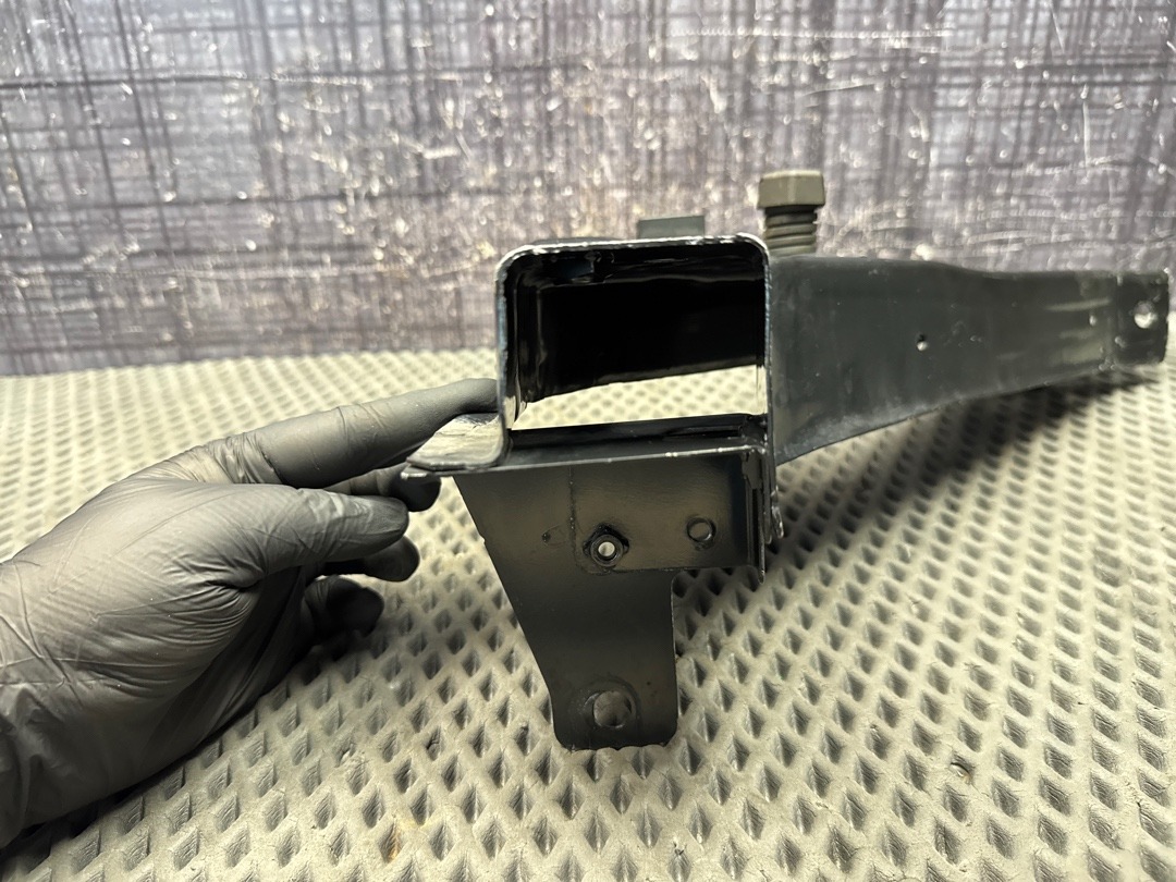 Кронштейн, 4270 рублей, Красноярск