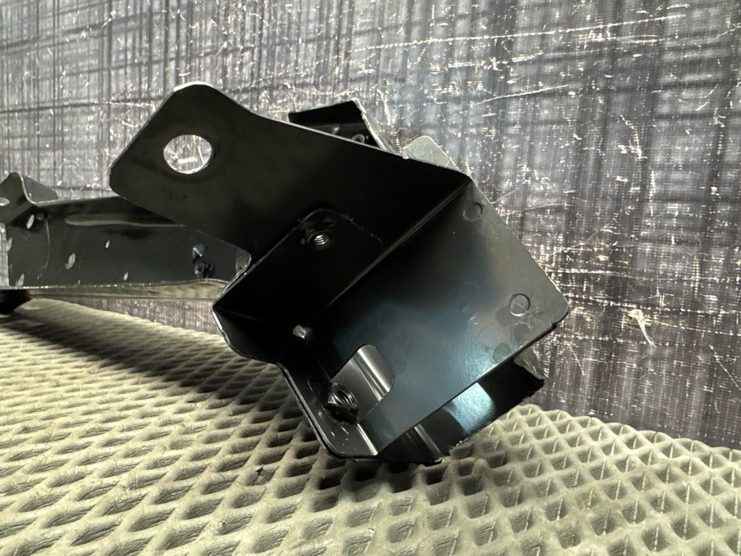 Кронштейн, 4270 рублей, Красноярск