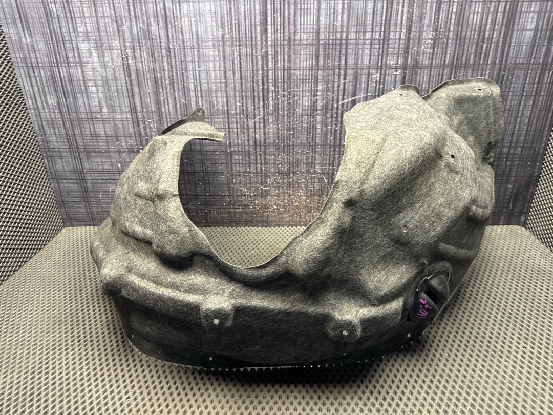 Подкрылок, 6140 рублей, Красноярск