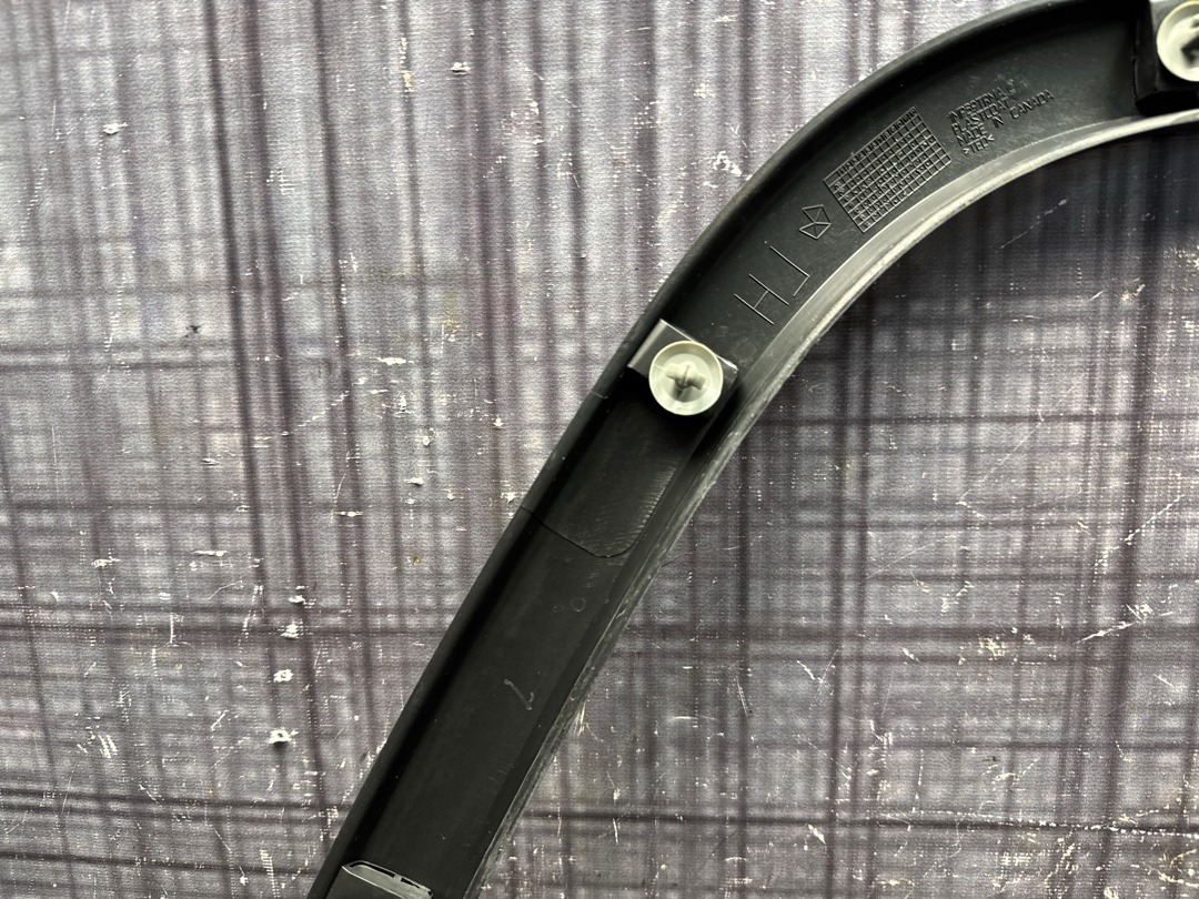 Накладка на крыло, 5880 рублей, Красноярск