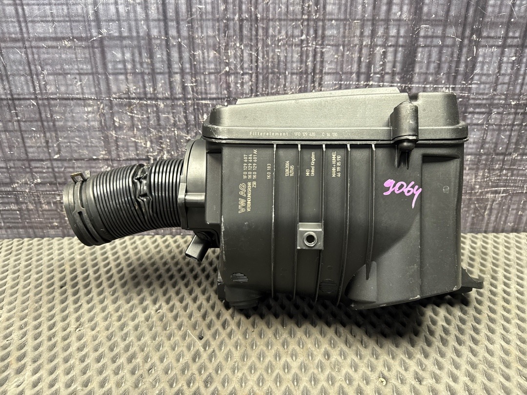 Корпус воздушного фильтра, 3020 рублей, Красноярск