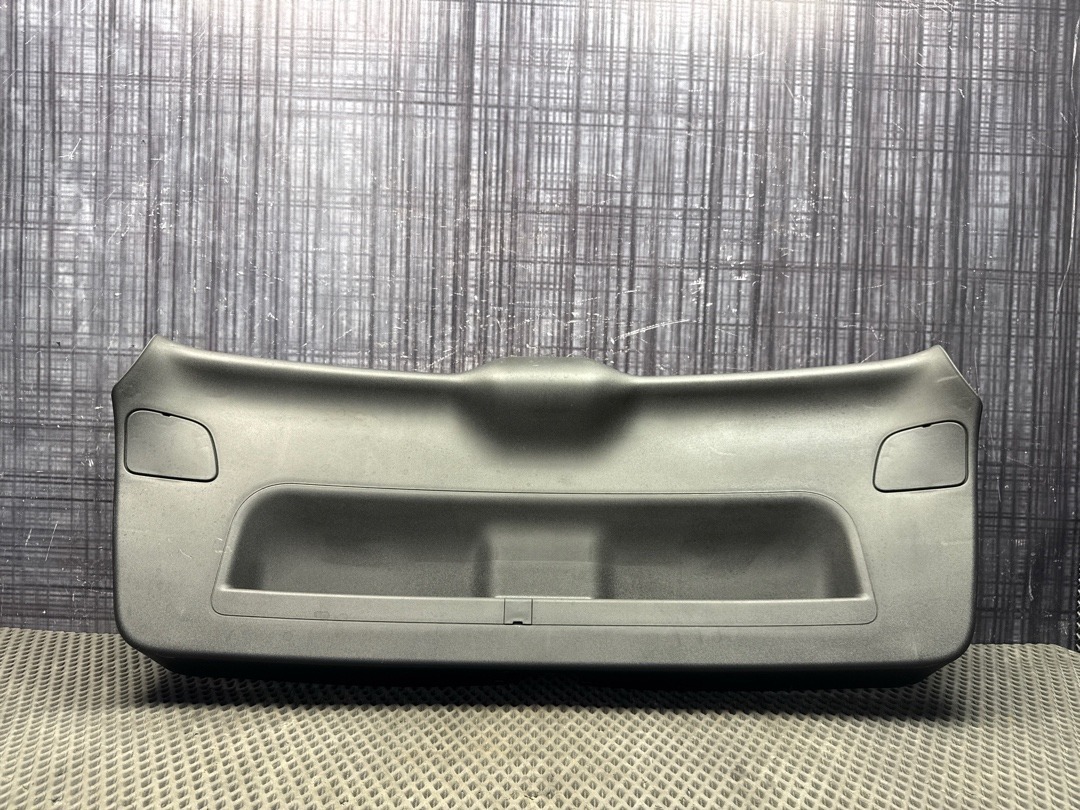 Обшивка крышки багажника, 1320 рублей, Красноярск